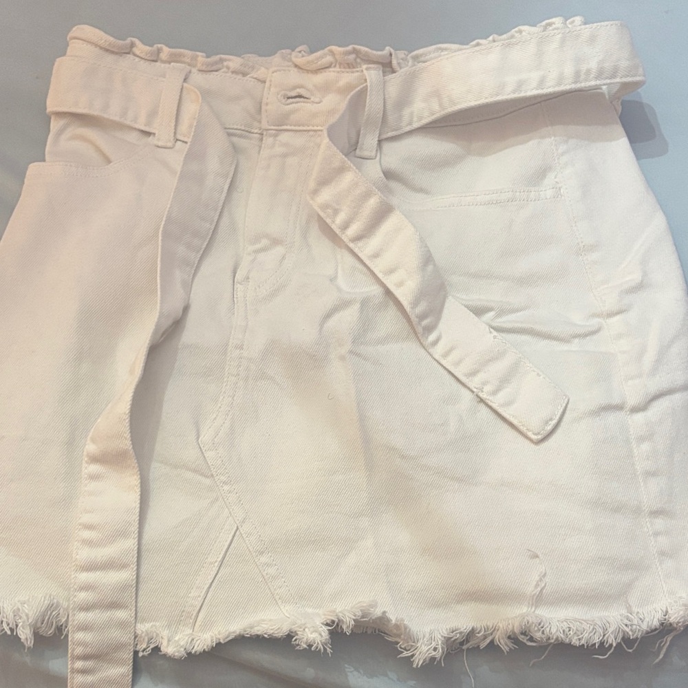 SO Cream Denim Skirt with Frayed Hem and Belt